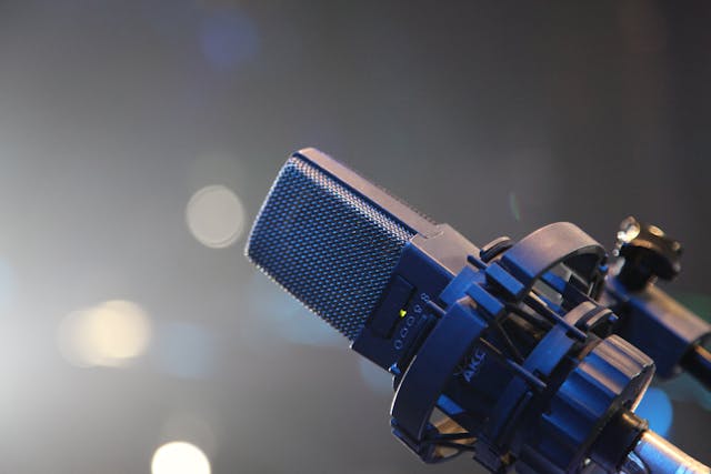宋雨声音教育可以帮即兴演讲者稳住临场慌乱的声线吗